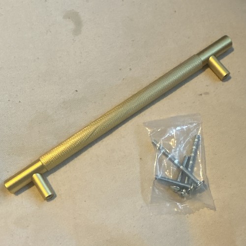 Gold satin knurled bar pull - knurled,
